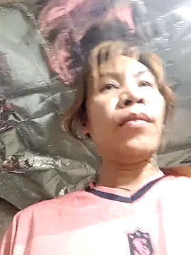 Snapshot of YourTopweng chatting on 12, 5, 2026 YourTopweng online show from 12, 5, 2026