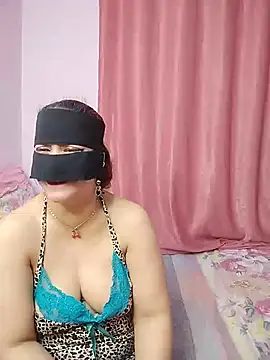 Snapshot of rahsa chatting on 5, 7, 2026 rahsa online show from 5, 7, 2026