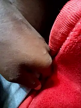 Snapshot of RAYI_Queen_3 chatting on 10, 1, 2026 RAYI Queen 3 online show from 10, 1, 2026