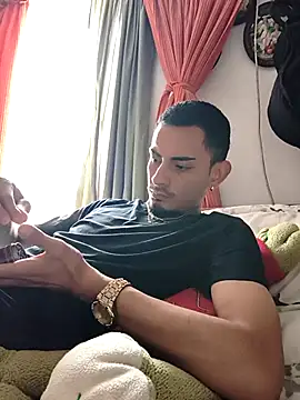 Exlifer online show from 5, 4, 2026