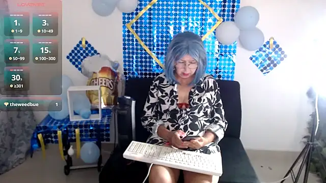 ruth blue21 online show from 23, 9, 2025