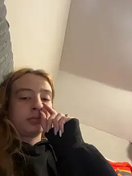 SeccySerena online show from 3, 2, 2026