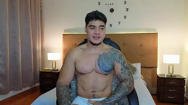 Snapshot of Steven_Velez chatting on 21, 4, 2026 Steven Velez online show from 21, 4, 2026