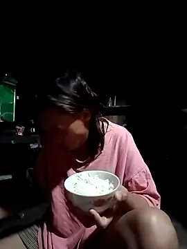 Snapshot of optra34 chatting on 22, 4, 2026 optra34 online show from 22, 4, 2026