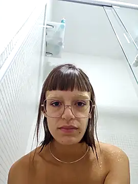 Snapshot of nina_kink chatting on 17, 10, 2025 nina kink online show from 17, 10, 2025