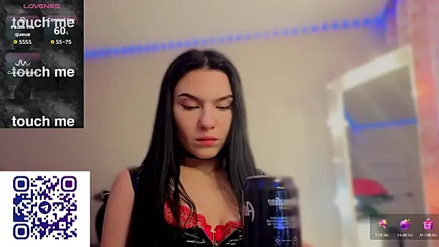 Snapshot of kara_liffe chatting on 11, 2, 2026 kara liffe online show from 11, 2, 2026