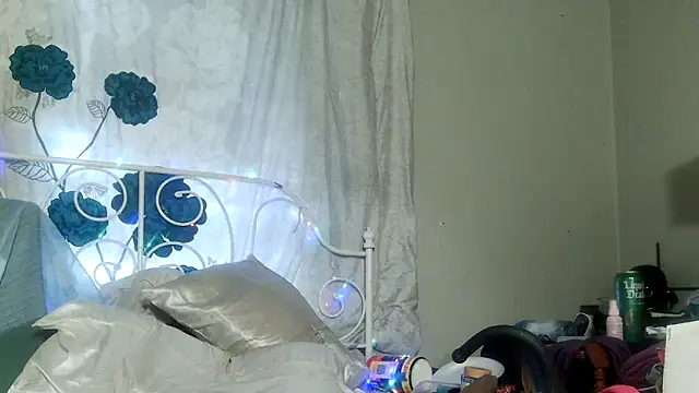 g0lden are0las89 online show from 15, 4, 2026