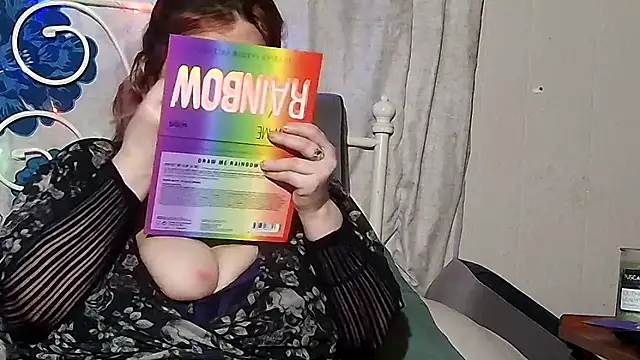 g0lden are0las89 online show from 21, 4, 2026