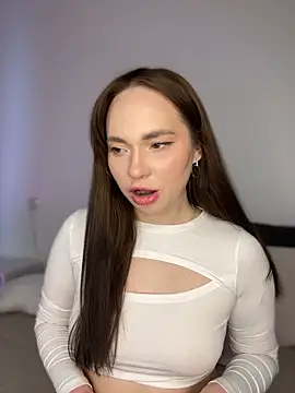 Snapshot of AlexaSpark_ chatting on 3, 2, 2026 AlexaSpark online show from 3, 2, 2026