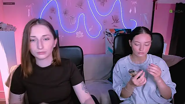 eva smiith  online show from 21, 5, 2026