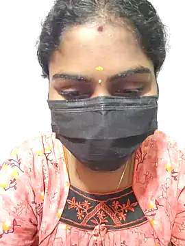 Snapshot of Tamil_Princess12 chatting on 7, 10, 2025 Tamil Princess12 online show from 7, 10, 2025