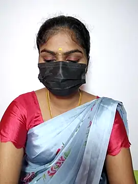 Snapshot of Tamil_Princess12 chatting on 10, 10, 2025 Tamil Princess12 online show from 10, 10, 2025