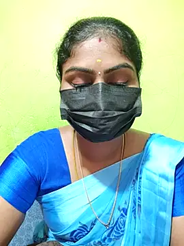 Snapshot of Tamil_Princess12 chatting on 26, 10, 2025 Tamil Princess12 online show from 26, 10, 2025