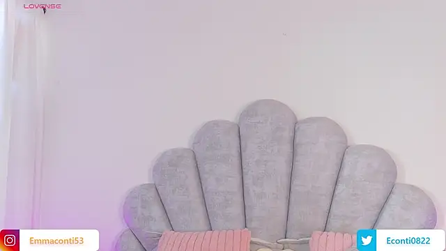 Snapshot of emma-conti2 chatting on 26, 2, 2026 emma-conti2 online show from 26, 2, 2026