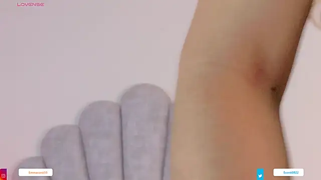 Snapshot of emma-conti2 chatting on 27, 2, 2026 emma-conti2 online show from 27, 2, 2026