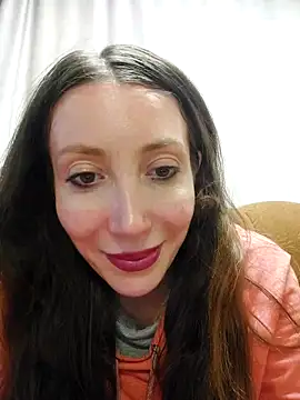 Snapshot of HellaryTourent chatting on 14, 1, 2026 HellaryTourent online show from 14, 1, 2026