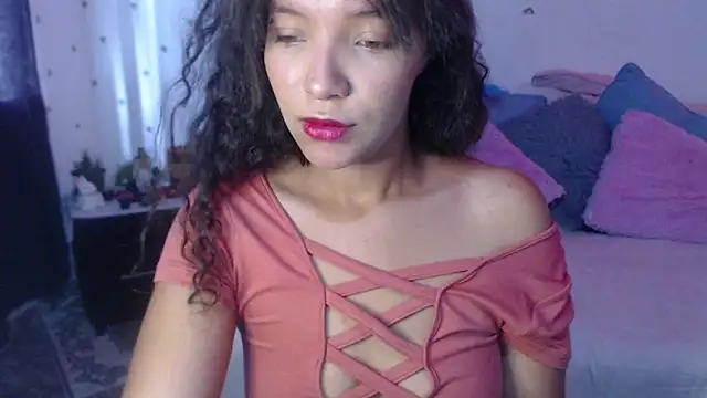 Snapshot of mia_blue01 chatting on 27, 9, 2025 mia blue01 online show from 27, 9, 2025