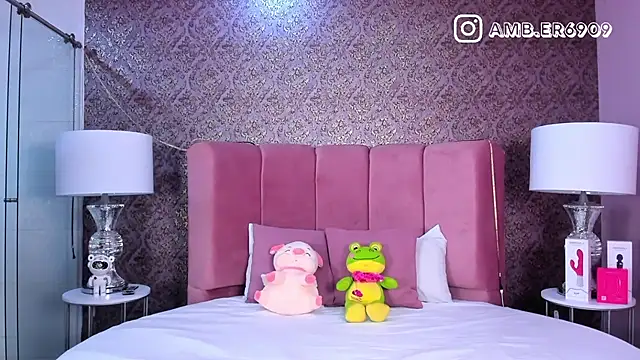 amber sparkle online show from 27, 3, 2026