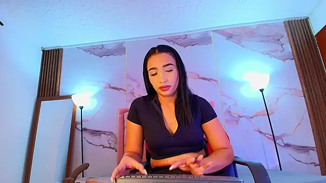 AlyaThompson online show from 13, 2, 2026