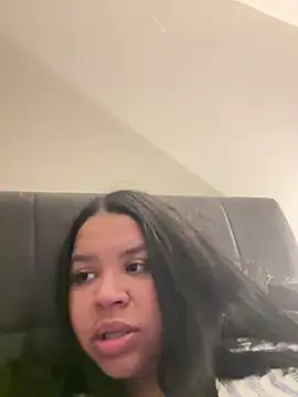 Snapshot of Curvyhot1315 chatting on 26, 7, 2026 Curvyhot1315 online show from 26, 7, 2026