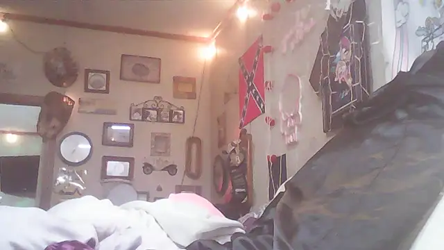 BonnienClyde5421 online show from 21, 3, 2026