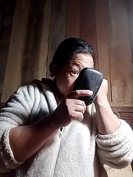 Snapshot of MaySweetb chatting on 2, 11, 2025 MaySweetb online show from 2, 11, 2025