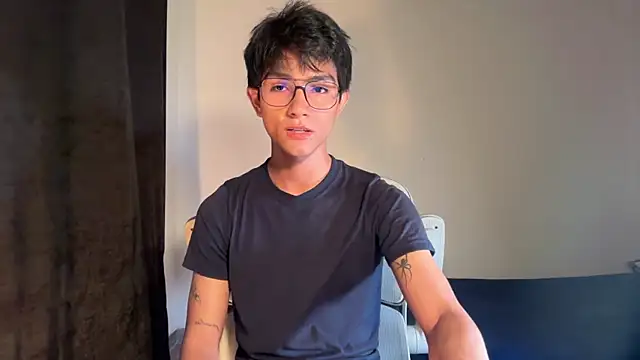 Angel bunny2 online show from 22, 11, 2025