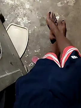 RAYI Queen 4 online show from 3, 12, 2025