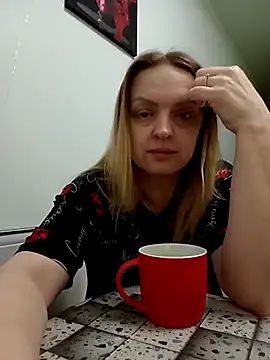 Snapshot of Ami_Foxy chatting on 9, 5, 2026 Ami Foxy online show from 9, 5, 2026