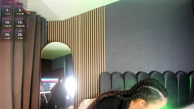 Gina 77 online show from 6, 11, 2025