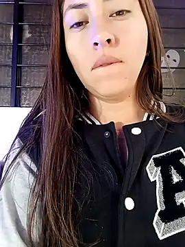 AntonellaJohnston online show from 17, 10, 2025