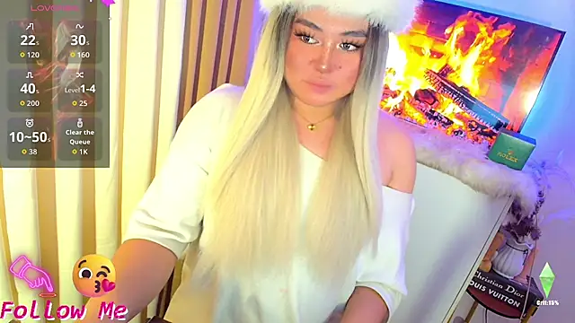 Snapshot of ursexy_ceciliaxx chatting on 4, 7, 2026 ursexy ceciliaxx online show from 4, 7, 2026