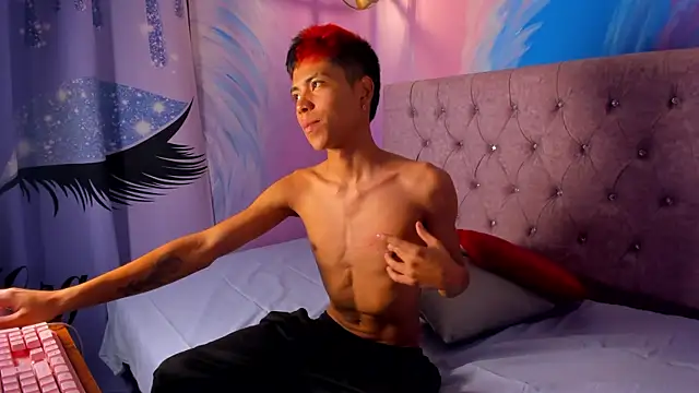 MaxiWildd online show from 11, 9, 2025