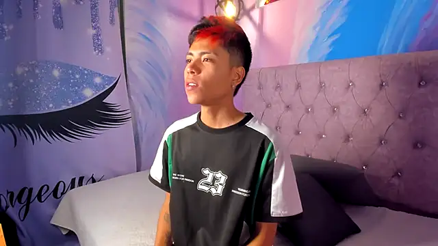 MaxiWildd online show from 15, 10, 2025