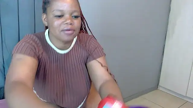 ChubbyBuddyxXx online show from 11, 5, 2026