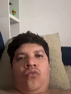 michael877675 online show from 15, 2, 2026