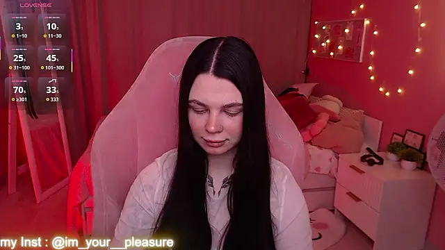 Michela Fruet online show from 7, 3, 2026