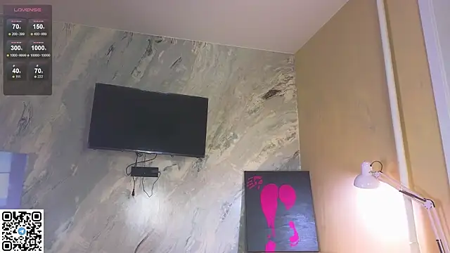 miss bubbles  online show from 16, 11, 2025