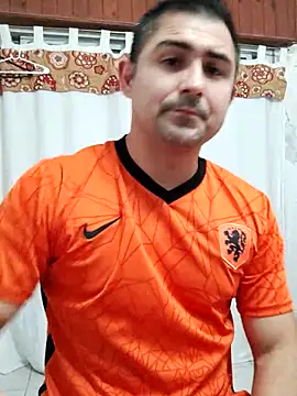 Bradd 32 online show from 16, 2, 2026