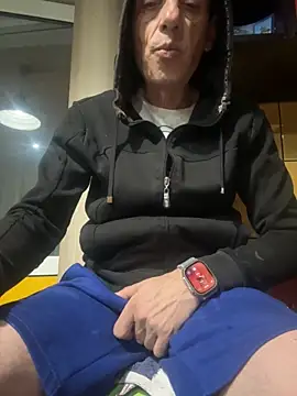 Snapshot of adiluci1 chatting on 19, 10, 2025 adiluci1 online show from 19, 10, 2025