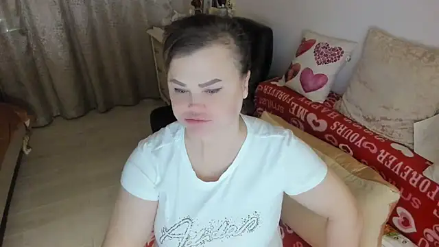 MildMature online show from 14, 2, 2025