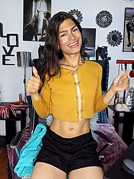 Snapshot of LunarisSmith chatting on 22, 4, 2026 LunarisSmith online show from 22, 4, 2026