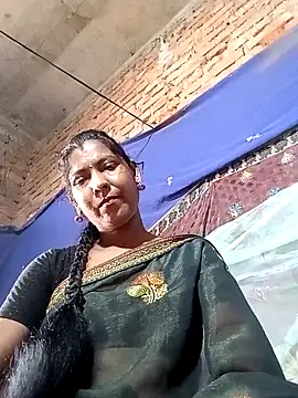 Snapshot of Savita992 chatting on 26, 4, 2026 Savita992 online show from 26, 4, 2026