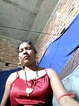 Snapshot of Savita992 chatting on 27, 4, 2026 Savita992 online show from 27, 4, 2026