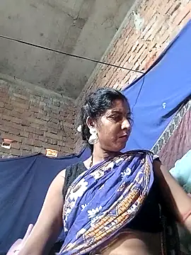 Snapshot of Savita992 chatting on 9, 5, 2026 Savita992 online show from 9, 5, 2026