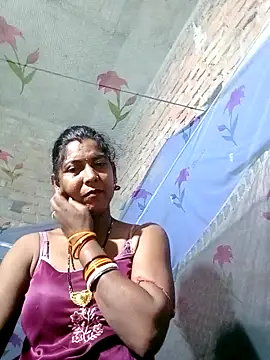 Snapshot of Savita992 chatting on 10, 5, 2026 Savita992 online show from 10, 5, 2026