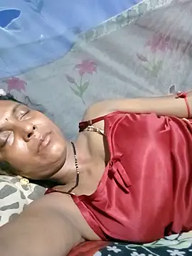 Snapshot of Savita992 chatting on 19, 5, 2026 Savita992 online show from 19, 5, 2026