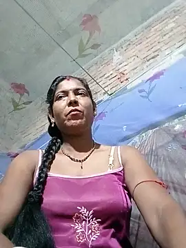 Snapshot of Savita992 chatting on 30, 5, 2026 Savita992 online show from 30, 5, 2026