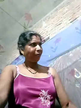 Snapshot of Savita992 chatting on 25, 6, 2026 Savita992 online show from 25, 6, 2026