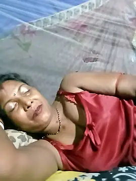 Snapshot of Savita992 chatting on 16, 7, 2026 Savita992 online show from 16, 7, 2026
